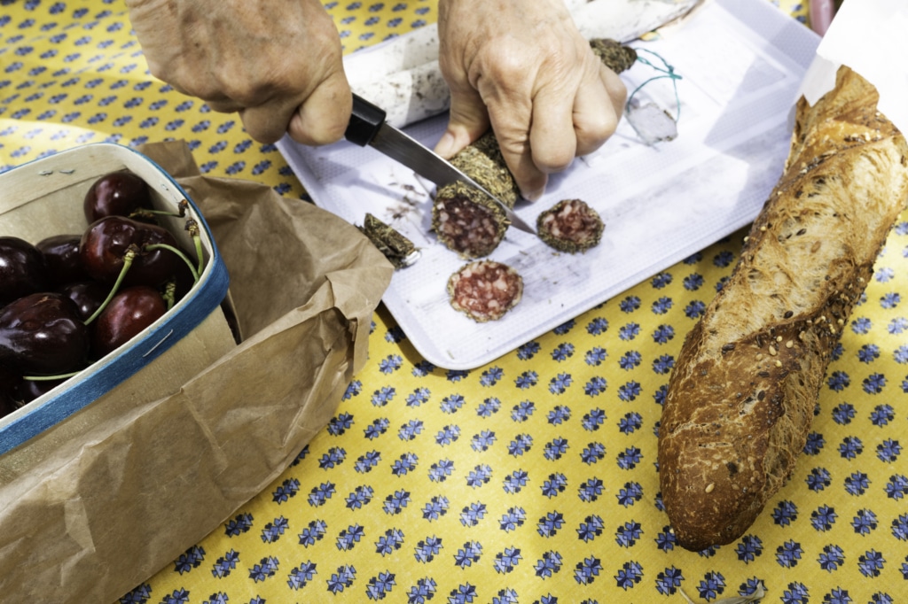 saucisson, star du pique-nique